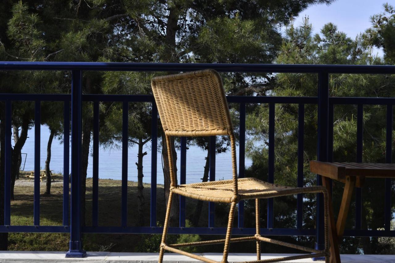 Summerday Villa Private Beach Néa Iráklia Exterior foto